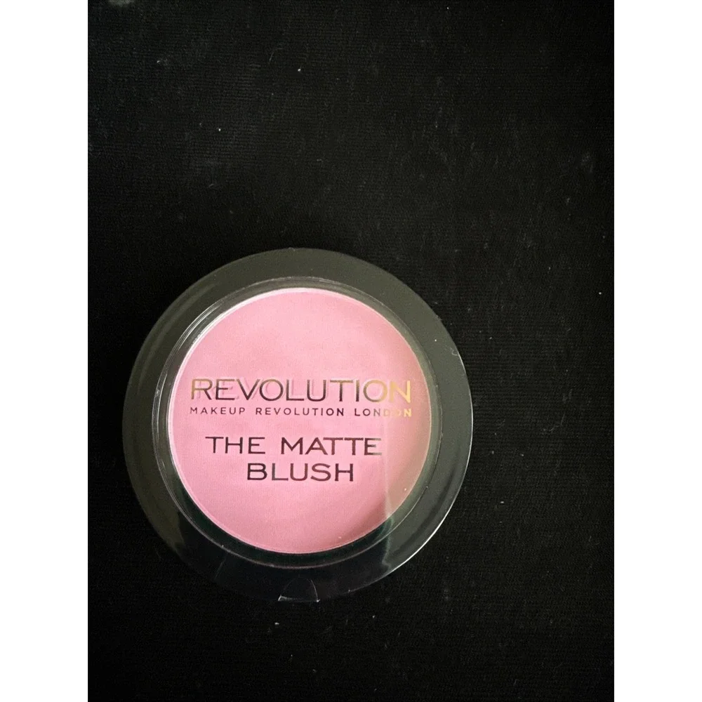 Makeup Revolution London The Matte Blush Powder Full Sz .31oz, NWOB, Sealed3926